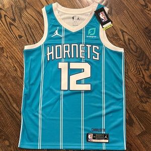 Kelly Oubre Jr Charlotte Hornets Basketball Jersey